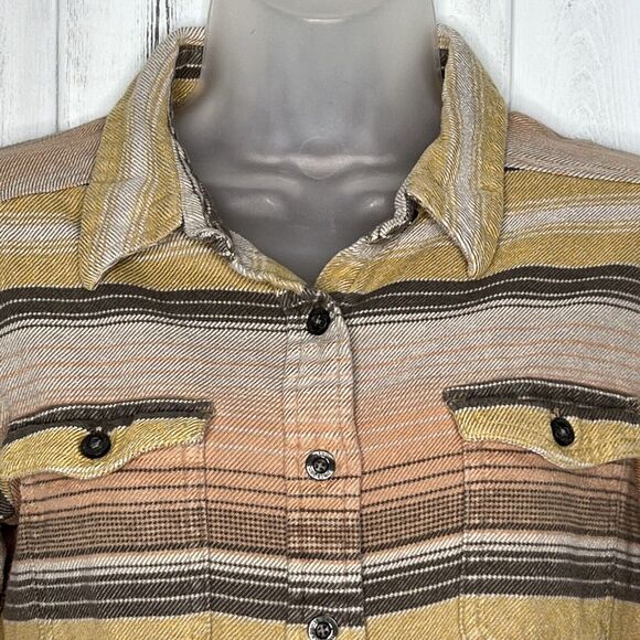 WOMENS PATAGONIA GRAY YELLOW ORANGE STRIPED LONG SLEEVE BUTTON FLANNEL SHIRT 2 - Picture 3 of 12